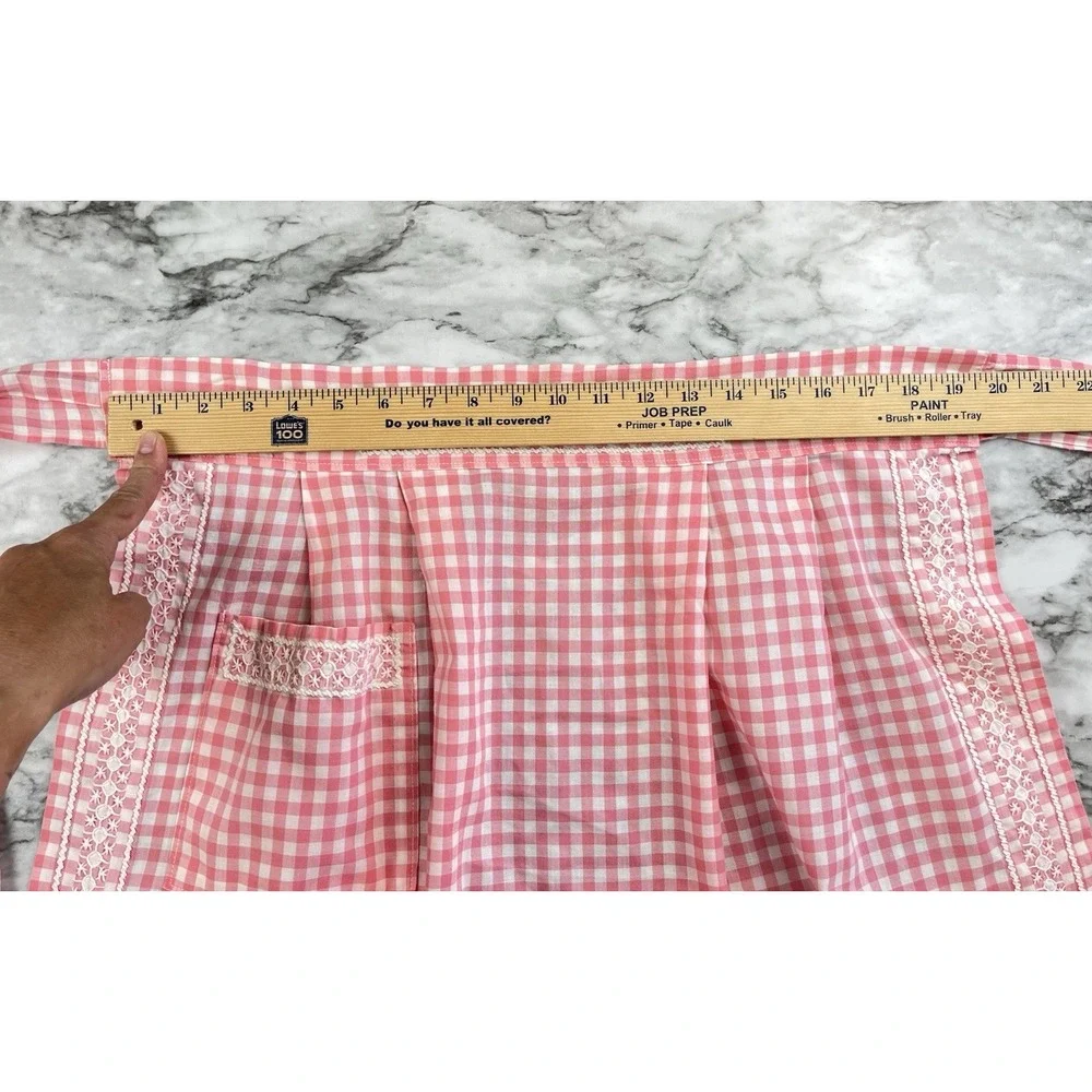 Half Apron Vtg Pink White Gingham Checkered Embroidery Farmhouse Pocket